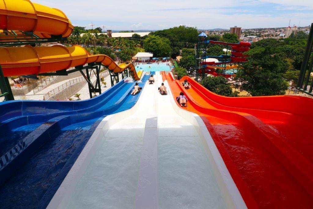 Spazzio Diroma Com Acesso Ao Acqua Park - Temporada Cn Adriele กัลดัสโนวัส ภายนอก รูปภาพ